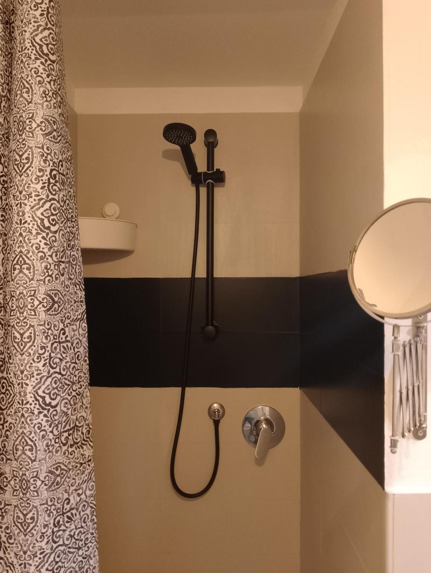 Casa Cavour Apartman Livorno Kültér fotó
